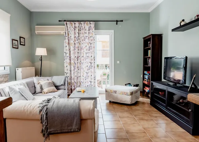 Va Yia/ Spacious * Náuplia