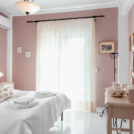 Va Yia/ Spacious Apartment *