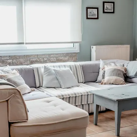 Va Yia/ Spacious Apartment