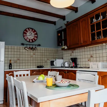 Va Yia/ Spacious Appartement *