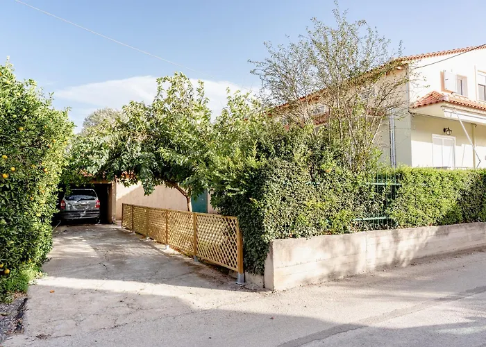 Lägenhet Va Yia/ Spacious