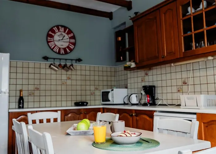 Va Yia/ Spacious Lägenhet *